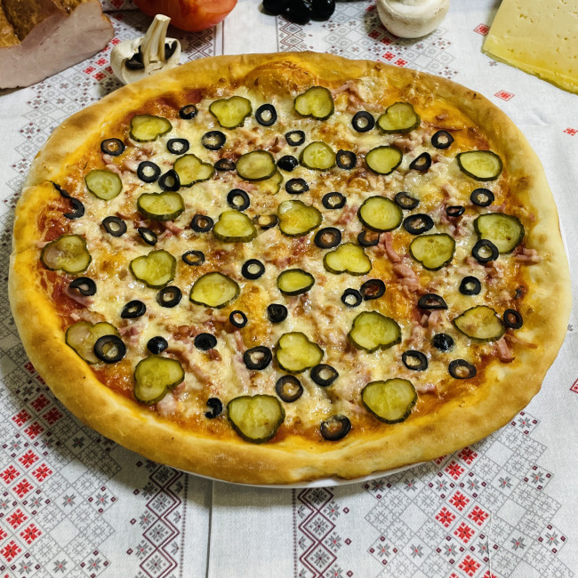 Пицца «Пикантная» макси 540 г. - фото